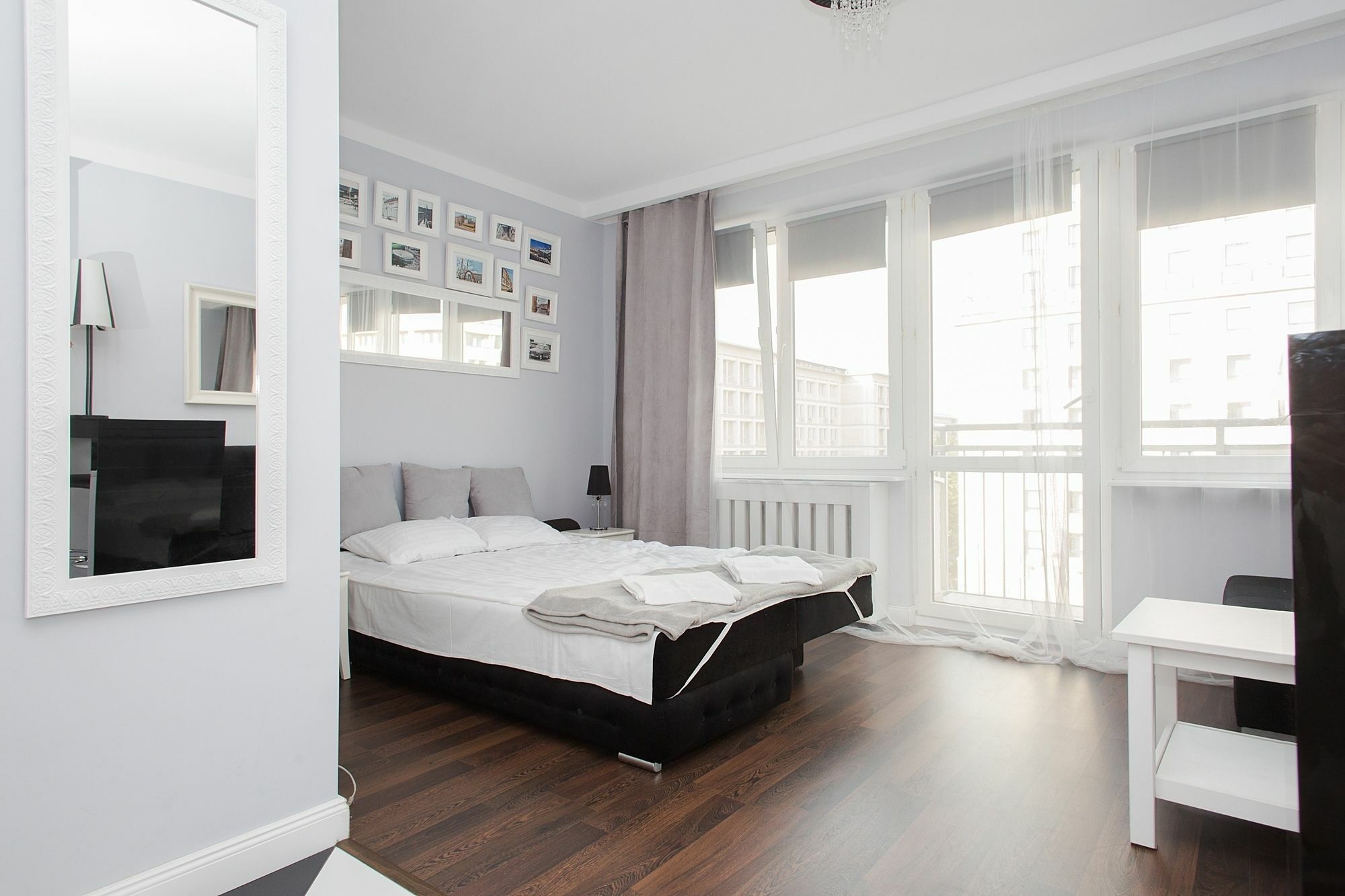 Shortstaypoland Krucza Varsovie Extérieur photo